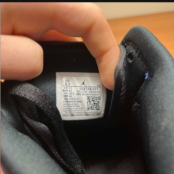 Jordan 1 Mid Hyper Royal - Picture 7 of 9